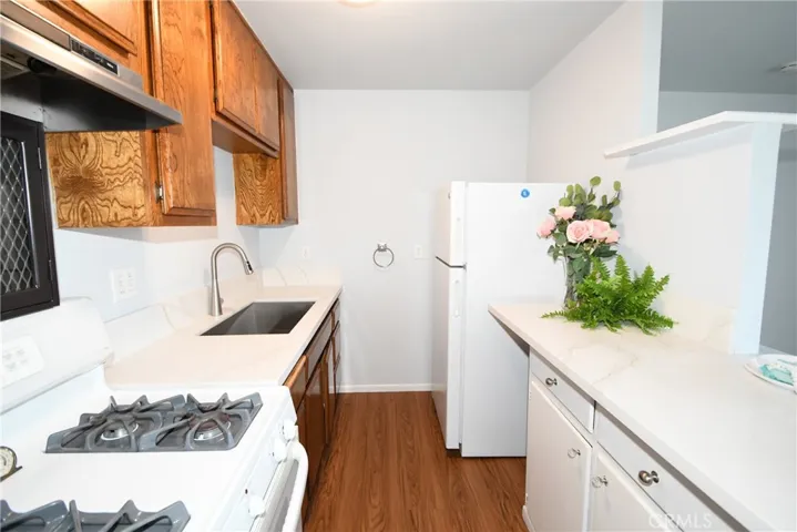 2423 W 233rd Street, Torrance, California 90501