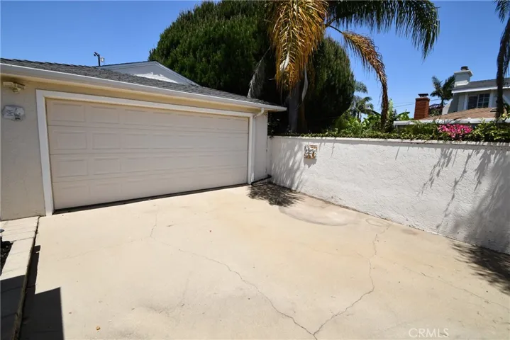 2423 W 233rd Street, Torrance, California 90501