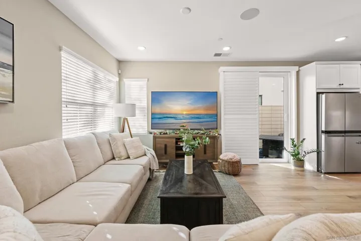 13085 Olympus Circle 1, Poway, California 92064