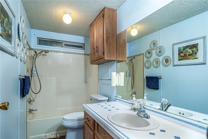 38075 Calle Amigable, Murrieta, California 92563