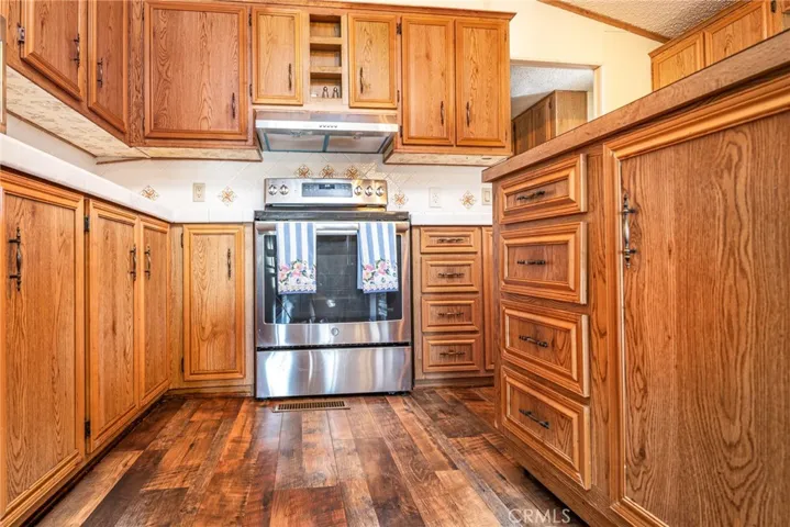 38075 Calle Amigable, Murrieta, California 92563