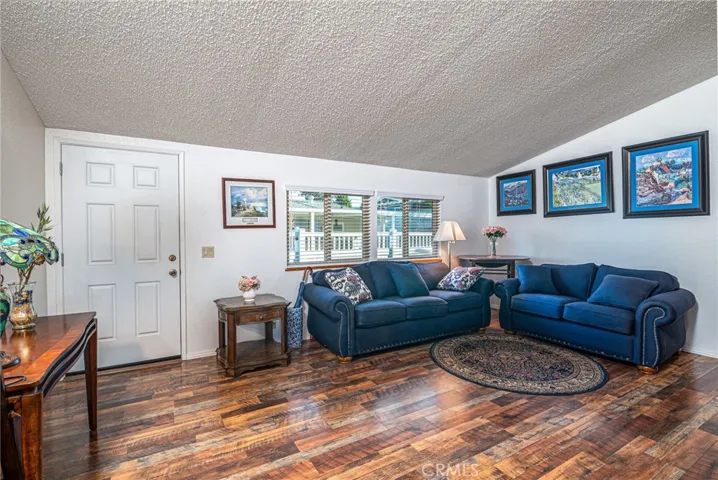 38075 Calle Amigable, Murrieta, California 92563