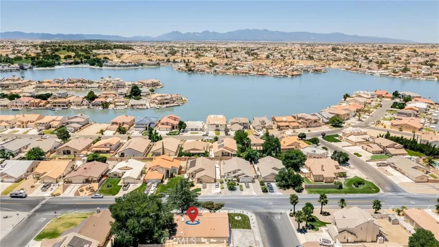 13665 Driftwood, Victorville, California 92395