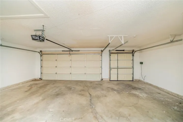 13665 Driftwood, Victorville, California 92395