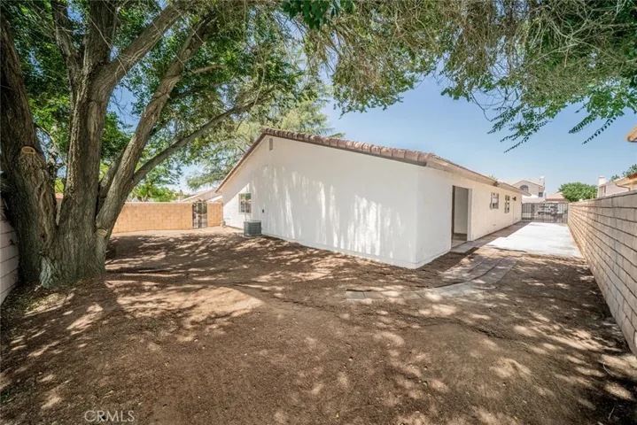 13665 Driftwood, Victorville, California 92395