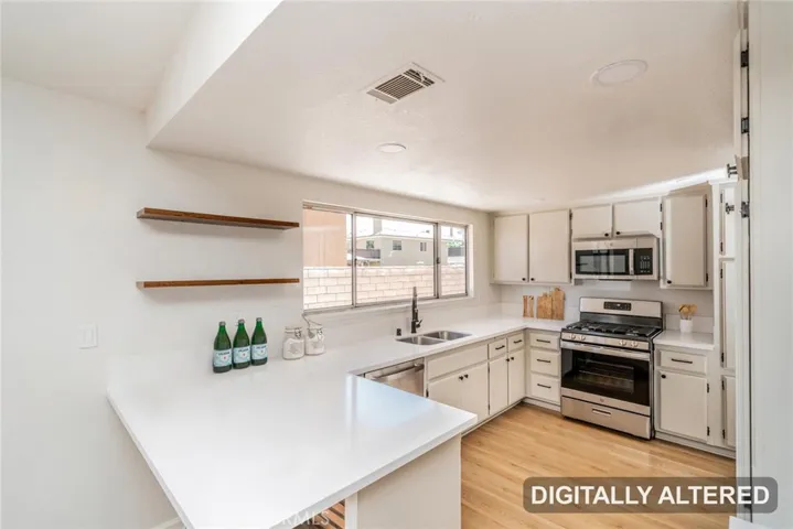 13665 Driftwood, Victorville, California 92395