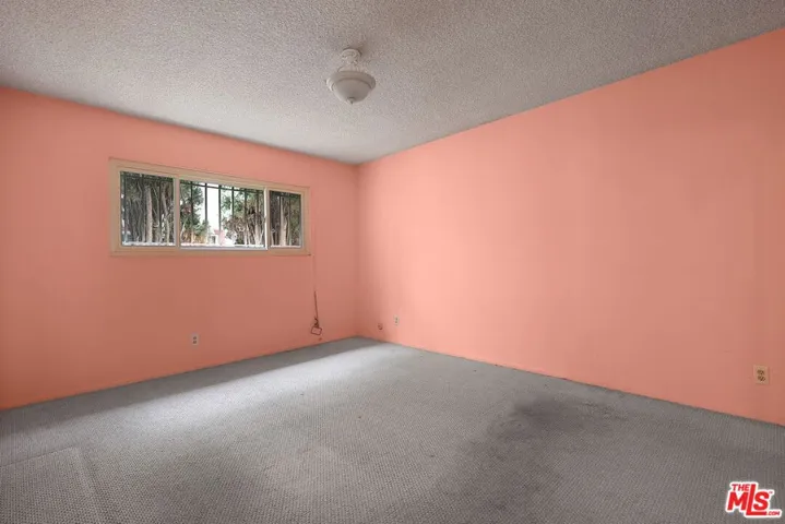 5025 Maplewood Avenue 14, Los Angeles, California 90004