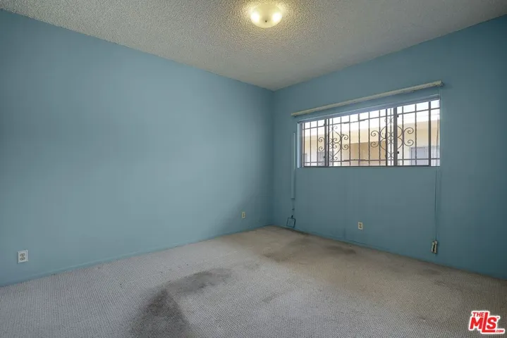 5025 Maplewood Avenue 14, Los Angeles, California 90004