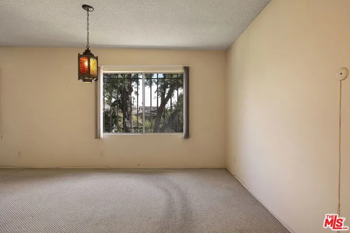 5025 Maplewood Avenue 14, Los Angeles, California 90004