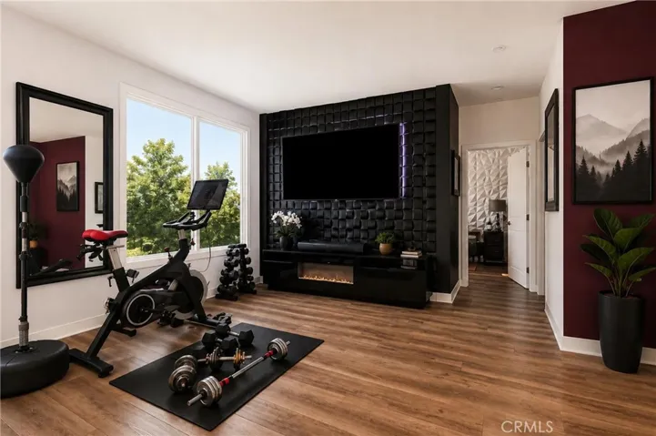 105 Galaxie, Covina, California 91723