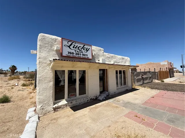 72028 29 Palms, 29 Palms, California 92277