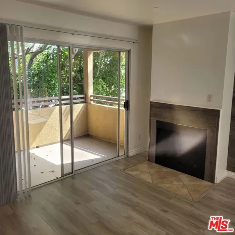 1200 S Shenandoah Street 106, Los Angeles, California 90035