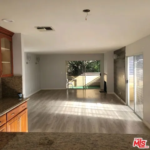 1200 S Shenandoah Street 106, Los Angeles, California 90035