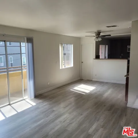 1200 S Shenandoah Street 106, Los Angeles, California 90035