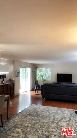1200 S Shenandoah Street 106, Los Angeles, California 90035