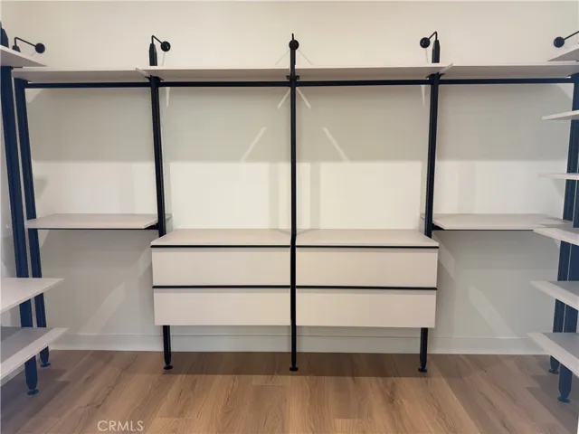 Walk-in Closet