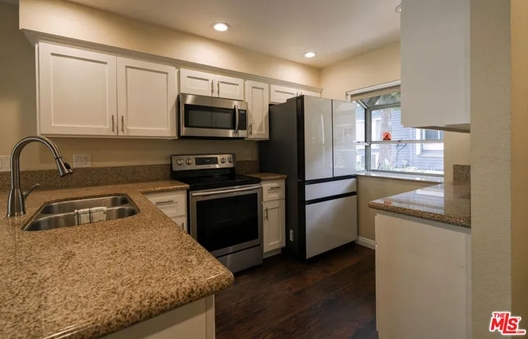 25595 Pine Creek Lane, Wilmington, California 90744