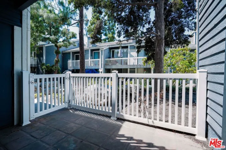 25595 Pine Creek Lane, Wilmington, California 90744