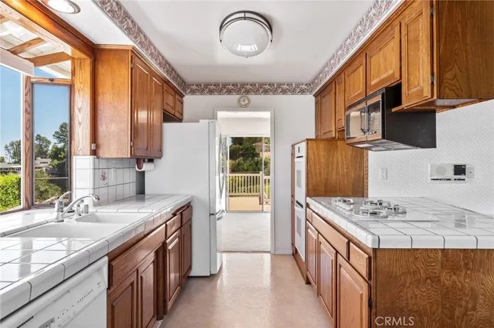 4802 Elkridge Drive, Rancho Palos Verdes, California 90275