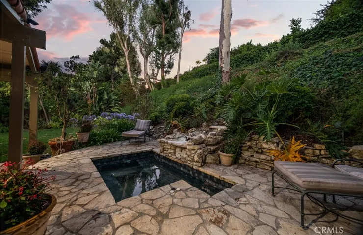 26736 Hawkhurst Drive, Rancho Palos Verdes, California 90275