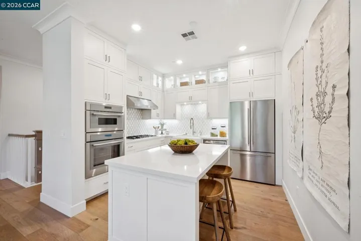 25 Woodbury Highlands Ct 21, Lafayette, California 94549