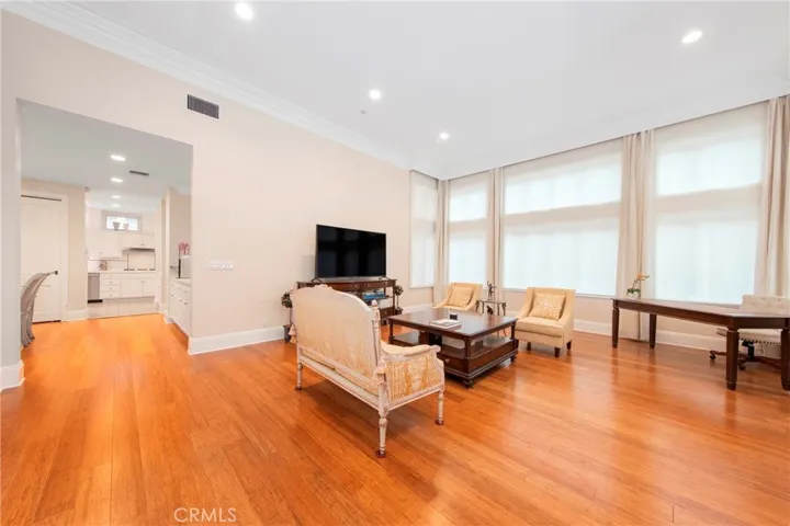3546 Dixie Canyon, Los Angeles, California 91423