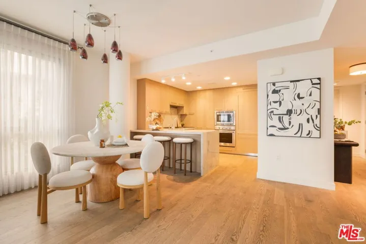 1755 Ocean Avenue 412, Santa Monica, California 90401