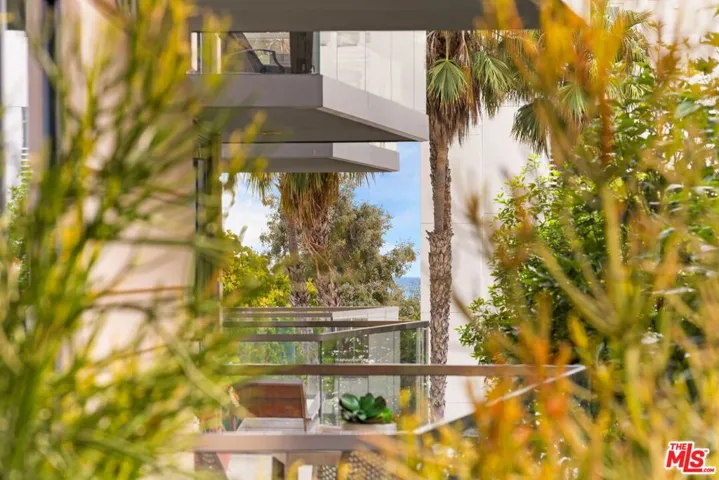 1755 Ocean Avenue 412, Santa Monica, California 90401