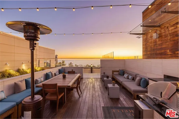 1755 Ocean Avenue 412, Santa Monica, California 90401