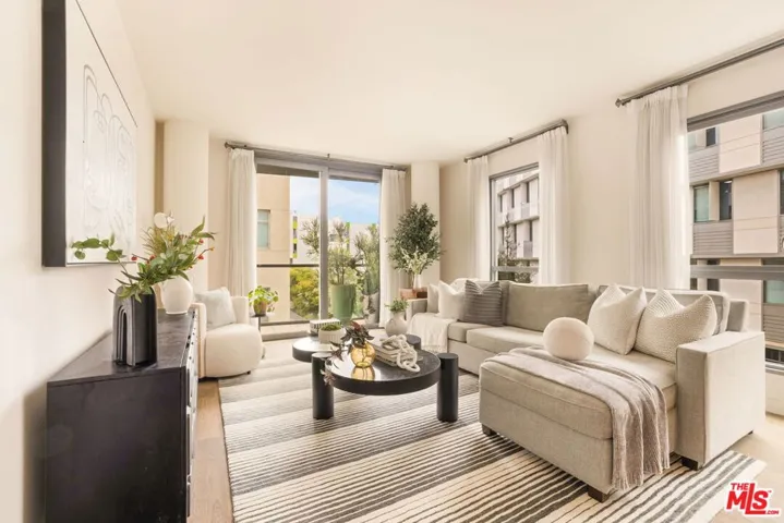 1755 Ocean Avenue 412, Santa Monica, California 90401