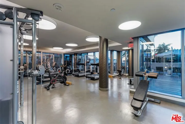 1755 Ocean Avenue 412, Santa Monica, California 90401