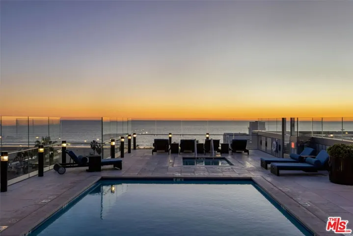 1755 Ocean Avenue 412, Santa Monica, California 90401