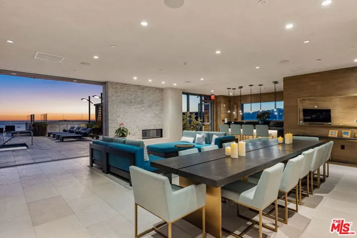 1755 Ocean Avenue 412, Santa Monica, California 90401