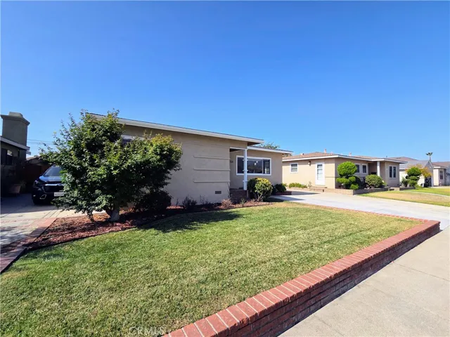6328 Bigelow Street, Lakewood, California 90713