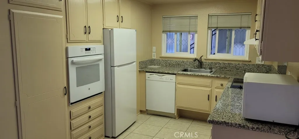 2134 Via Puerta C, Laguna Woods, California 92637