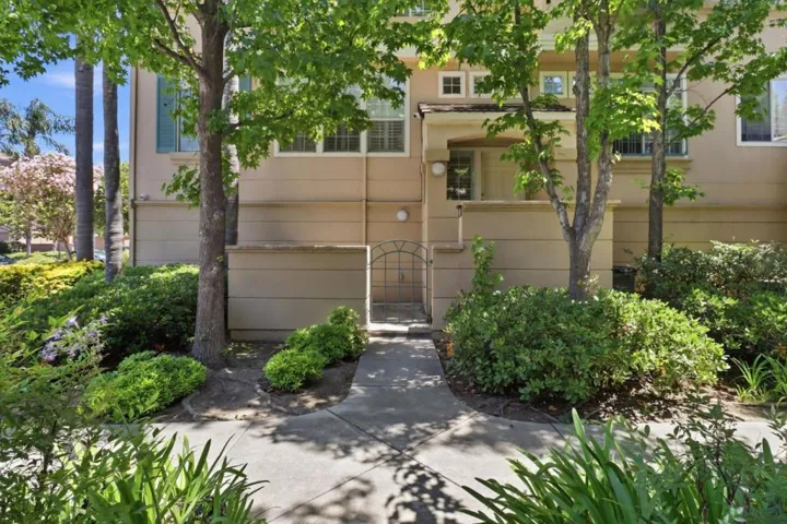352 Montecito Way, Milpitas, California 95035