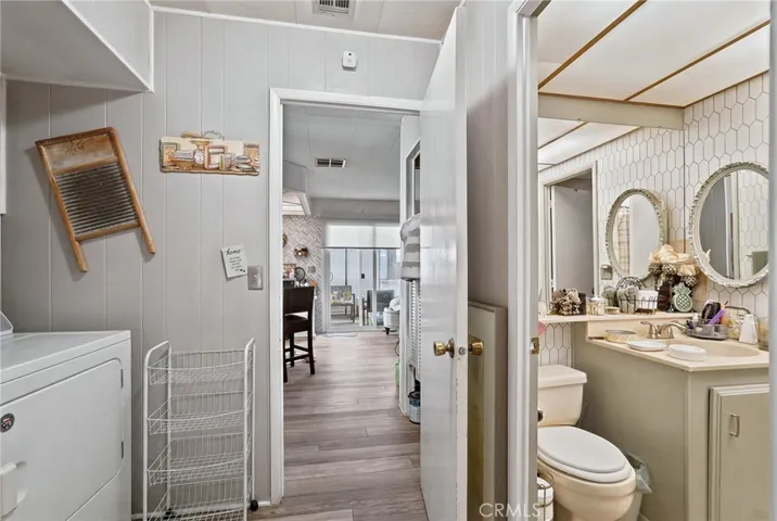 3945 Bradford 128, La Verne, California 91759
