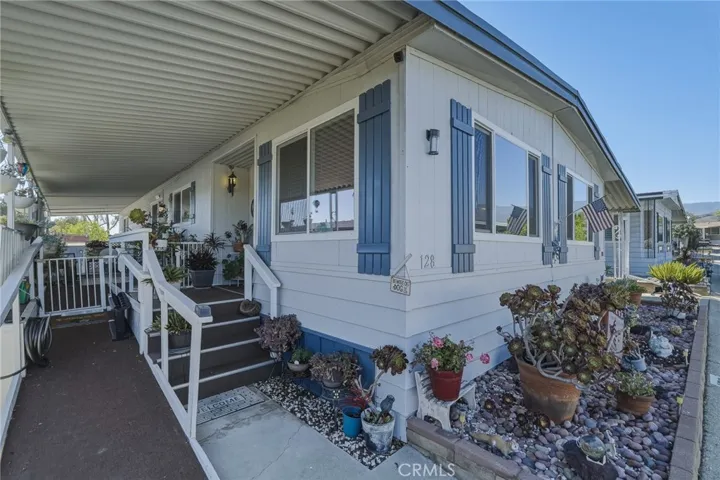 3945 Bradford 128, La Verne, California 91759