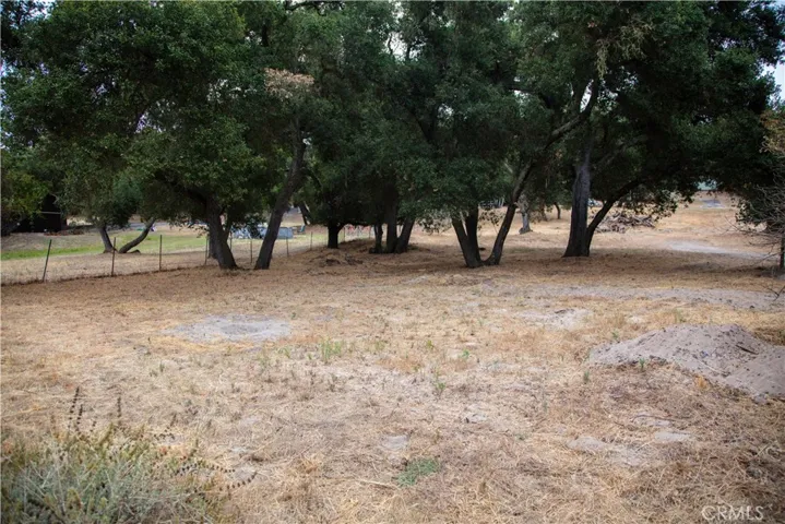 3625 La Luz Road, Atascadero, California 93422