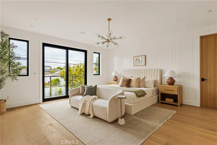 8344 Mcconnell, Los Angeles, California 90045
