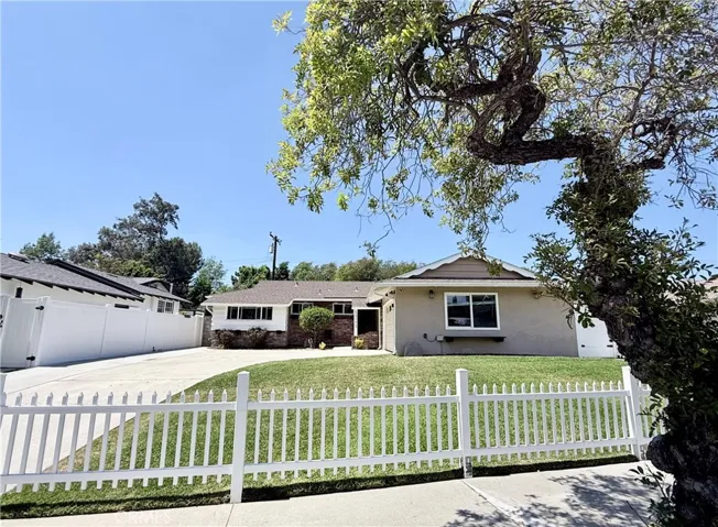 15173 Sarco, La Mirada, California 90638