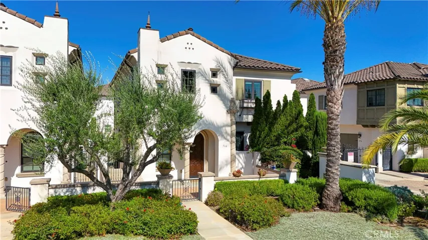 566 S 2nd Avenue, Arcadia, California 91006