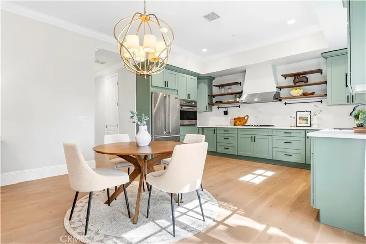 566 S 2nd Avenue, Arcadia, California 91006