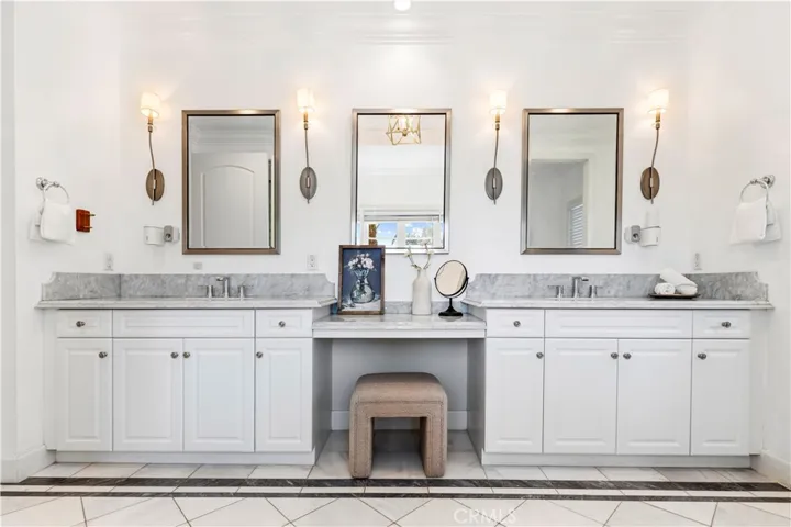 566 S 2nd Avenue, Arcadia, California 91006