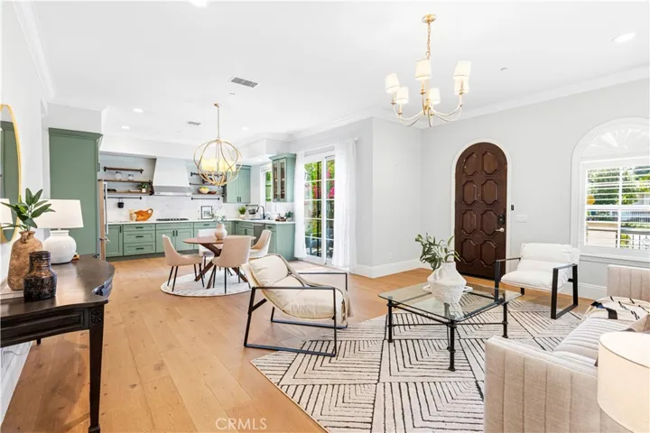 566 S 2nd Avenue, Arcadia, California 91006