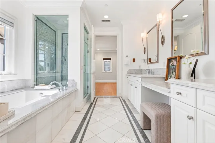 566 S 2nd Avenue, Arcadia, California 91006
