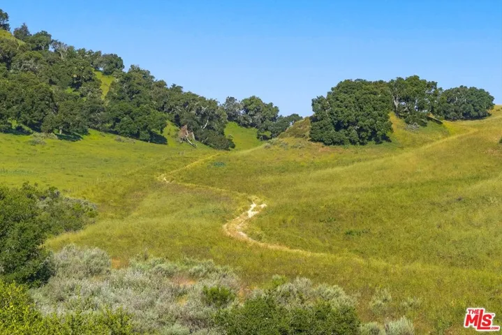 0 Ca Hwy 135, Los Alamos, California 93440