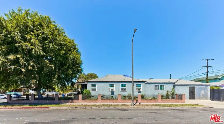 157 E 102nd Street, Los Angeles, California 90003