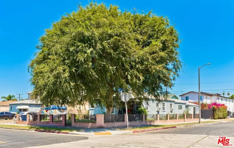 157 E 102nd Street, Los Angeles, California 90003