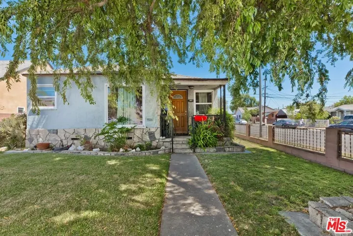 157 E 102nd Street, Los Angeles, California 90003